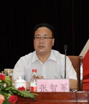 [CropImg][CropImg][s]省財政廳黨組成員、副廳長行業(yè)黨委書記張智軍同志做重要講話